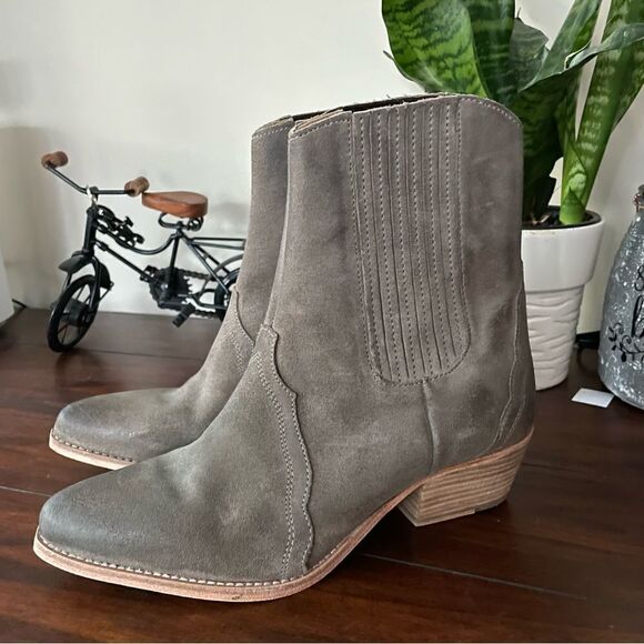 FREE PEOPLE New Frontier Chelsea Leather Boots Washed Taupe Pointed Toe 7.5 NEW! - Picture 5 of 9